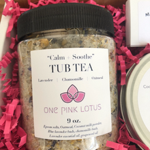 Load image into Gallery viewer, CALM + SOOTHE spa and bath kit / gift box