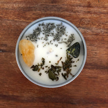 Load image into Gallery viewer, 3 oz. ABUNDANCE + SUCCESS manifestation candle with crystals