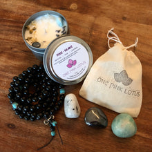 Load image into Gallery viewer, MINI Manifestation kit PEACE & BALANCE - (meditation, gift box, self care)