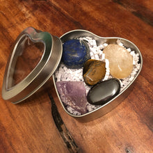 Load image into Gallery viewer, 5 piece Mystery Crystals Box (heart shaped) gift
